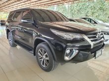 2017 Toyota Fortuner 2.4 (ปี 15-18) V SUV AT