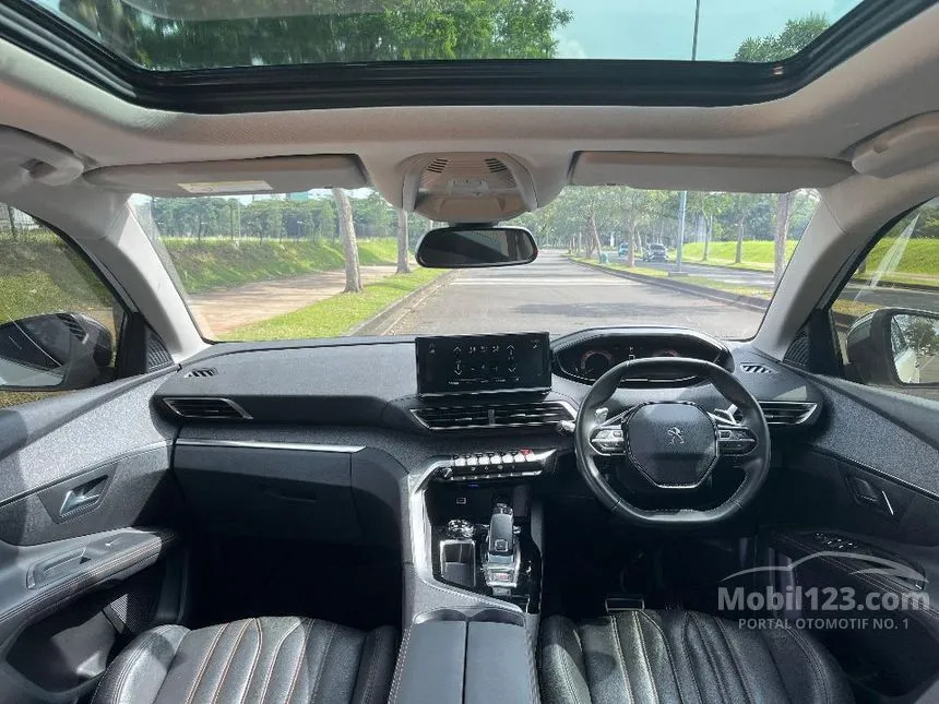 2022 Peugeot 5008 Allure Plus SUV