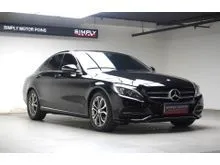 2014 Mercedes-Benz C200 2.0 Avantgarde CBU Sedan W205 - Pajak Panjang 2027 - Low Kilometer