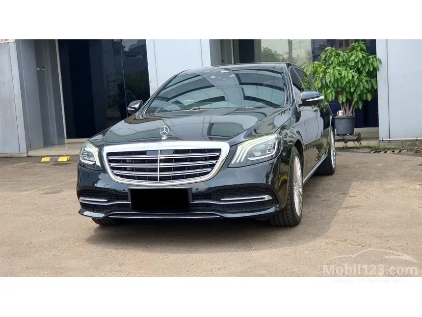 2018 Mercedes-Benz S450L Sedan