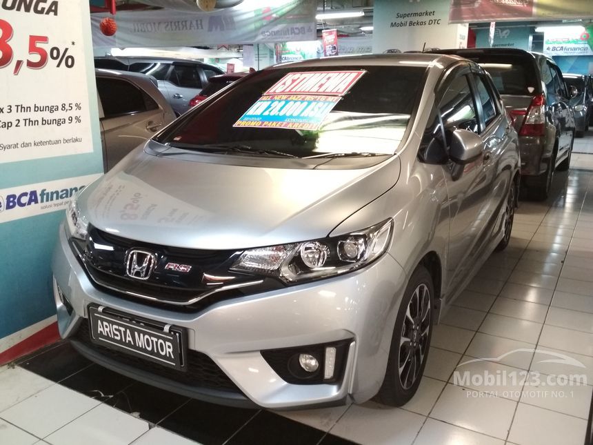 Jual Mobil  Honda  Jazz  2021 RS 1 5 di Jawa  Timur  Manual 