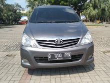 Toyota Kijang Innova 2.0 G Manual Tahun 2009