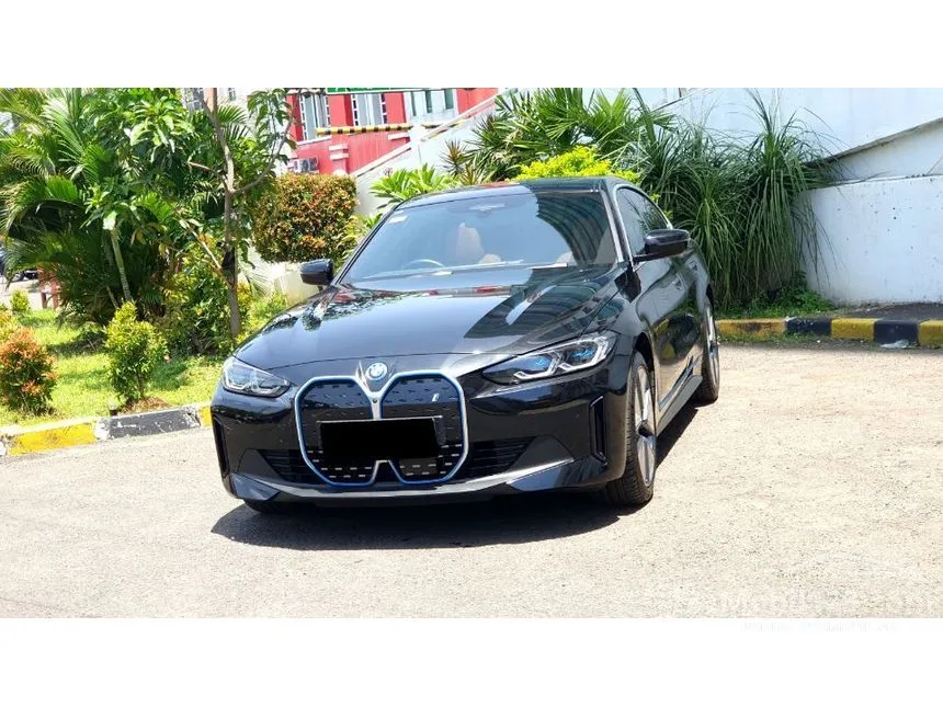 2024 BMW i4 eDrive35 Coupe