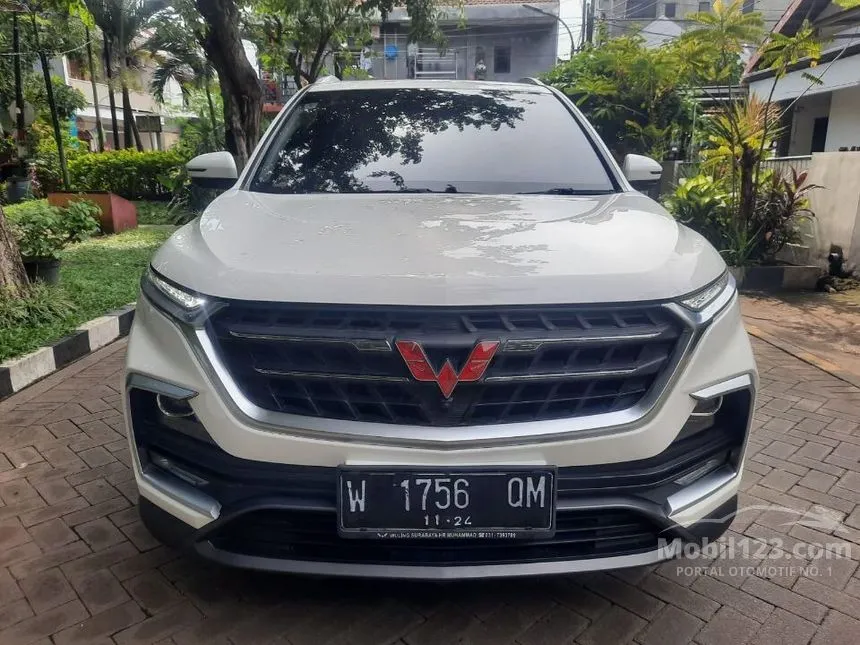 Jual Mobil Wuling Almaz 2019 LT Lux+ Exclusive 1.5 di Jawa Timur Automatic Wagon Putih Rp 249.000.000