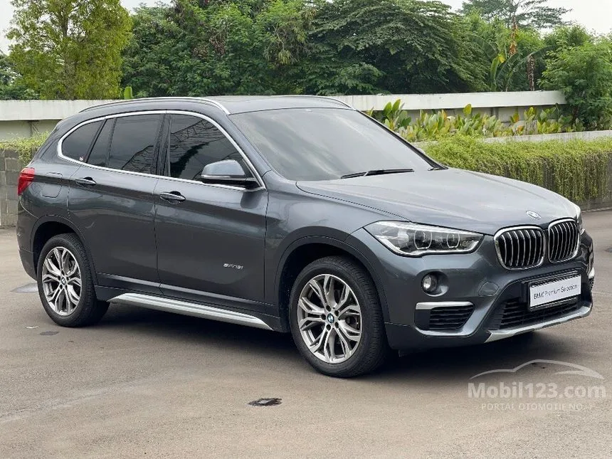 Jual Mobil BMW X1 2018 sDrive18i xLine 1.5 di DKI Jakarta Automatic SUV Abu