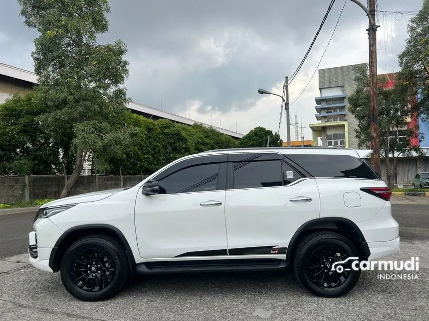 2023 Toyota Fortuner VRZ 4x2 SUV