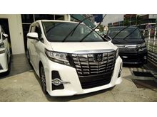 2015 Toyota Alphard 2.5 SC - Sunroof + Alpine