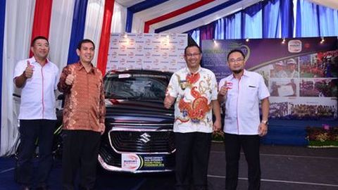 Suzuki Sebar Mobil dan Motor ke Sejumlah SMK di Sumatera