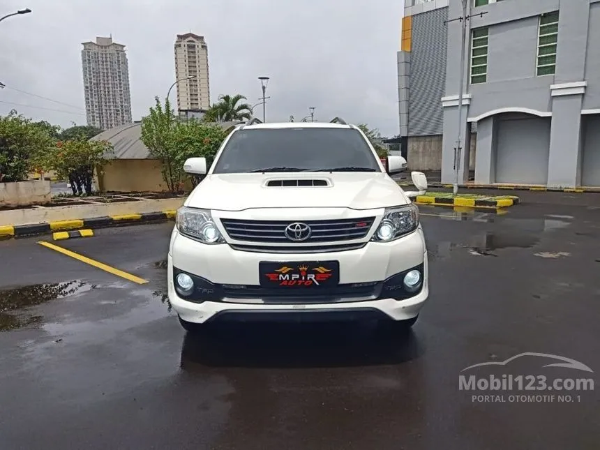 Jual Mobil Toyota Fortuner 2014 G TRD 2.5 di DKI Jakarta Manual SUV Putih Rp 280.000.000