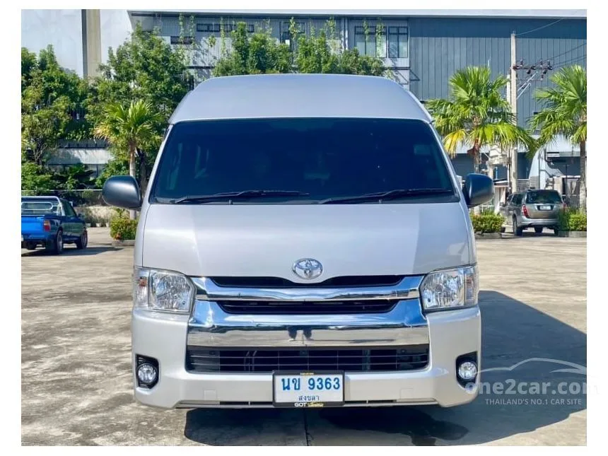 2019 Toyota HIACE D4D Van