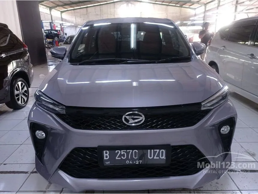 Jual Mobil Daihatsu Xenia 2022 R 1.3 di Jawa Barat Manual MPV Silver Rp 184.000.000