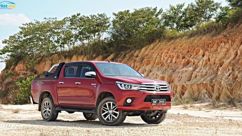 Toyota Hilux - Made In Thailand For Japan