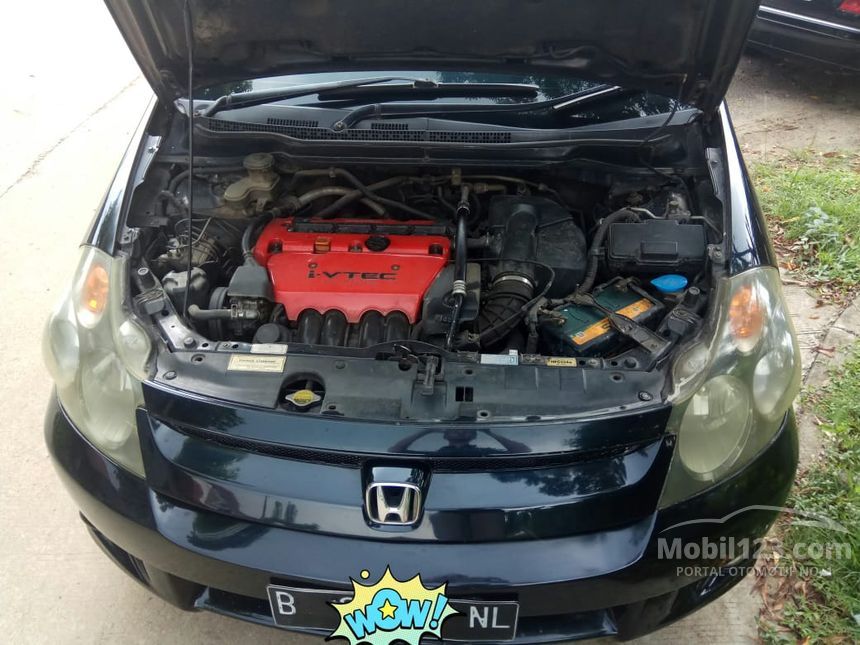 Jual Mobil  Honda  Stream  2004 2 2 0 di DKI Jakarta  