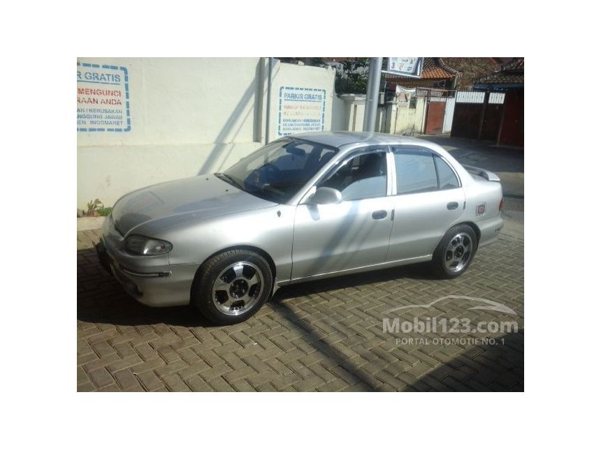 Jual Mobil  Hyundai  Accent  2003 1 5 di Jawa Barat Manual 