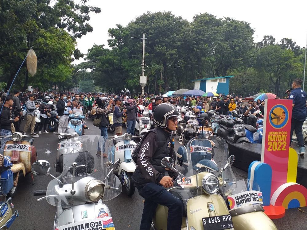 Absen 2 Tahun, Ribuan Penunggang Skuter ‘Serbu’ Jakarta Mods MayDay 2022