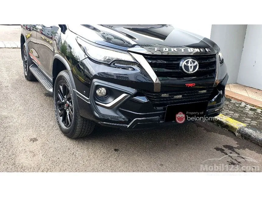 2020 Toyota Fortuner VRZ TRD 4X2 SUV