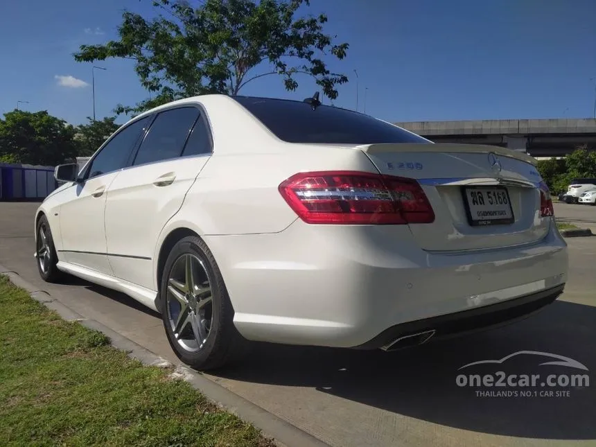 2012 Mercedes-Benz E200 AMG CGI BlueEFFICIENCY Sedan