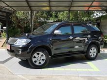2005 Toyota Fortuner 3.0 (ปี 04-08) V SUV AT
