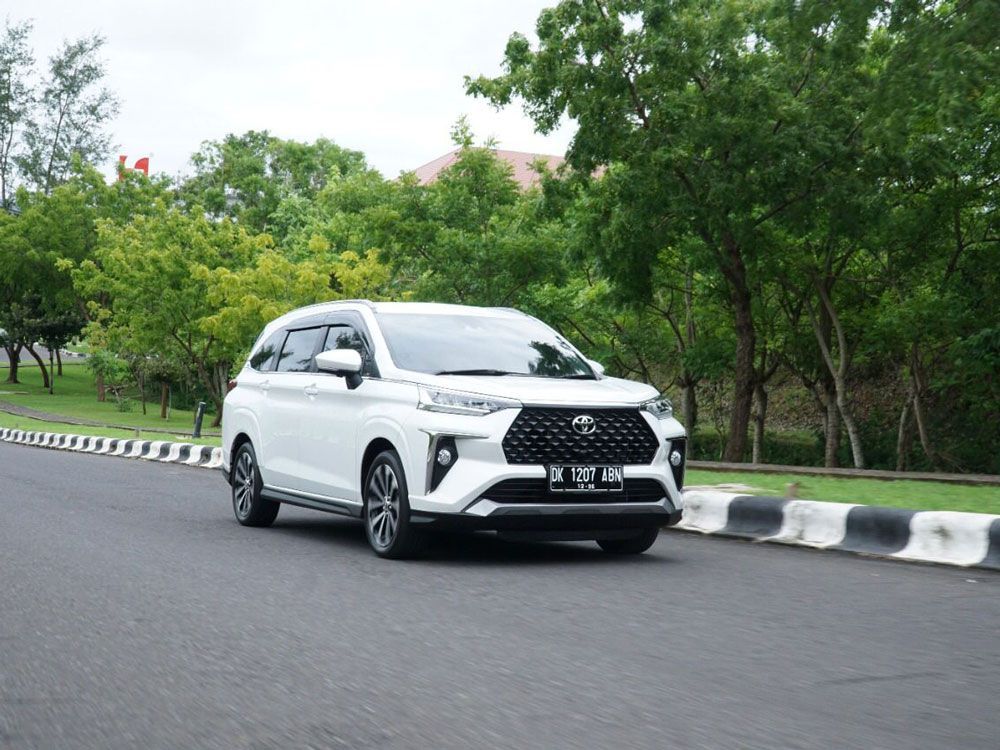 Toyota Akui Keberadaan Veloz Hybrid, Meluncur 2024 atau 2025?