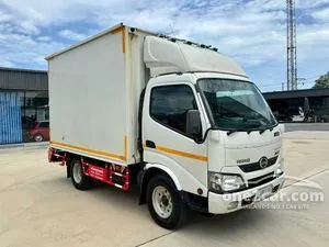 2021 HINO 300 4.0 XZU600R-4W Truck