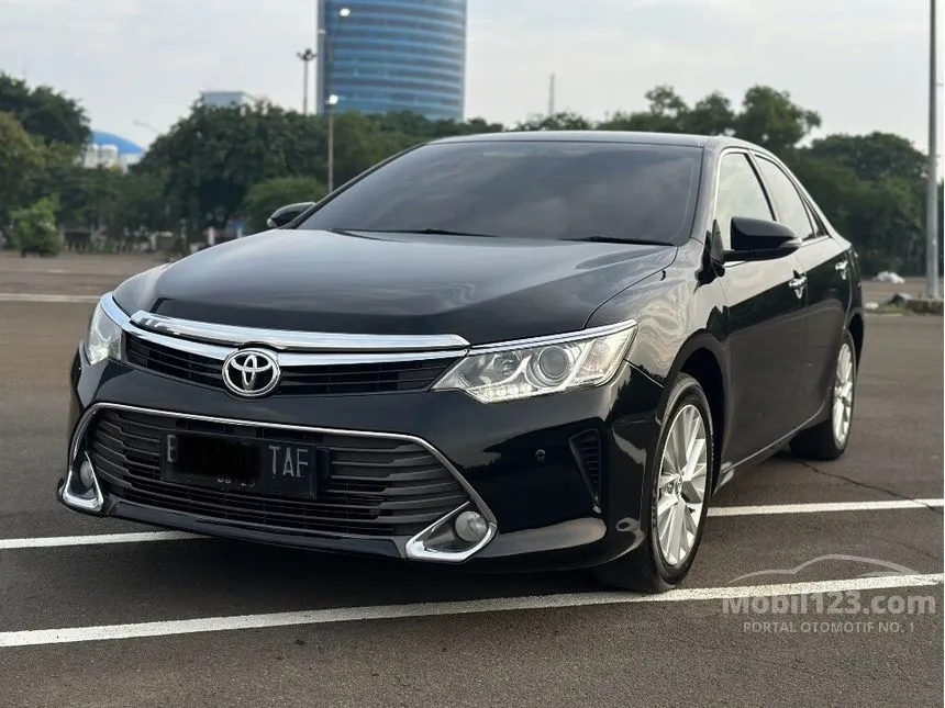 Jual Mobil Toyota Camry 2015 V 2.5 di DKI Jakarta Automatic Sedan Hitam Rp 205.000.000