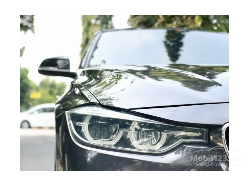 2016 BMW 320i M Sport Sedan
