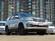 2014 Toyota Fortuner 3.0 (ปี 12-15) V SUV AT