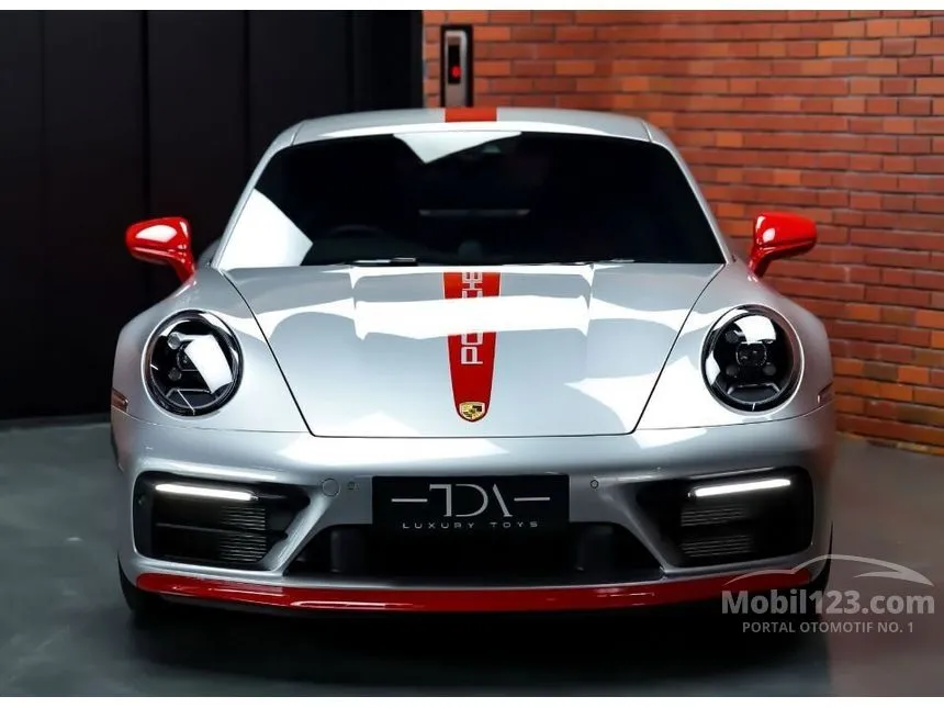 Jual Mobil Porsche 911 2023 Carrera S 3.0 di Jawa Barat Automatic Coupe Silver Rp 4.750.000.000