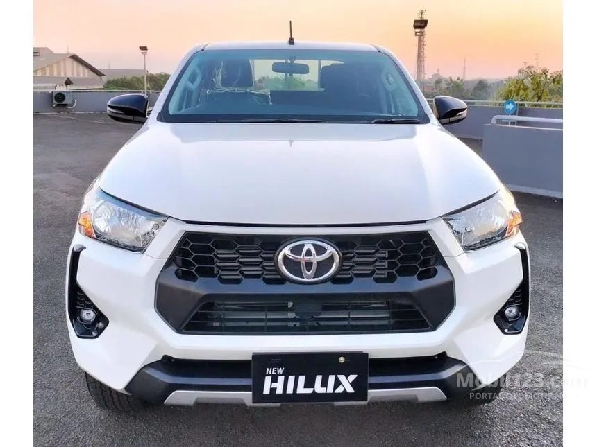 Jual Mobil Toyota Hilux 2024 G Dual Cab 2.4 di DKI Jakarta Manual Pick