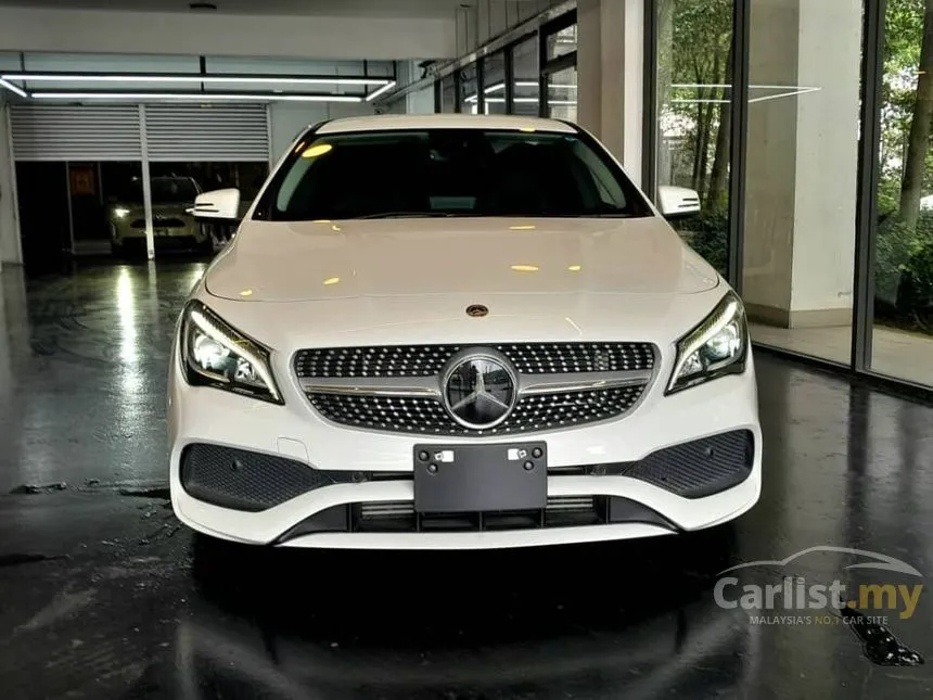 2019 Mercedes-Benz C180 AMG Sedan