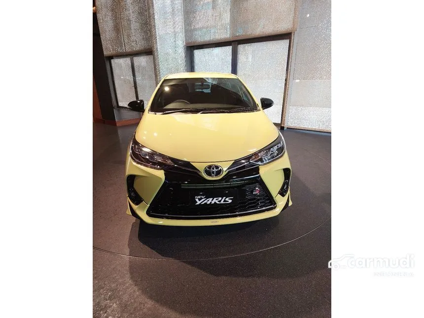 2022 Toyota Yaris S GR Sport Hatchback