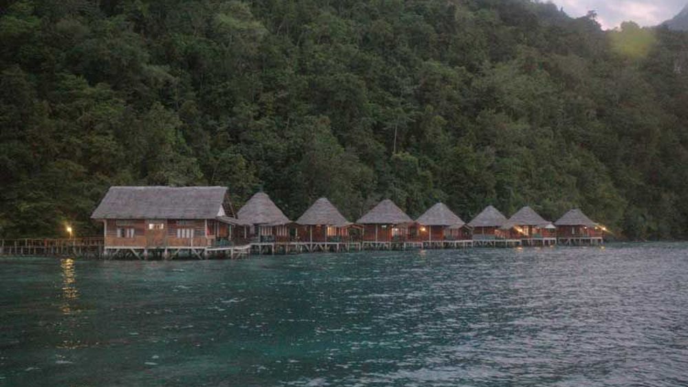 Menikmati Indahnya Pantai Ora di Maluku - Hangout ...