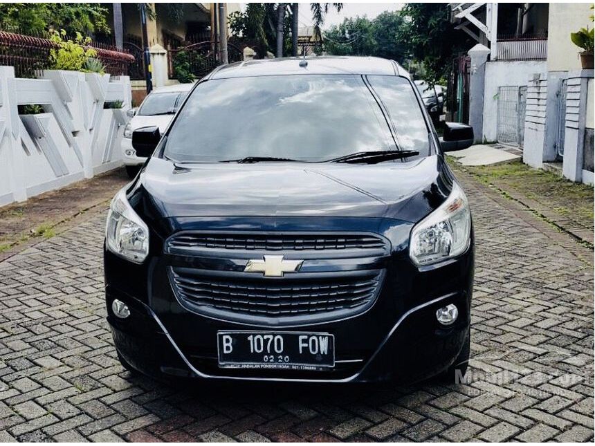 Jual Mobil  Chevrolet  Spin  2014 LT 1 2 di DKI Jakarta 