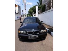 2004 BMW 318i 2.0 2.0 Automatic, Black on beige