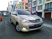 Toyota Kijang Innova 2.5G 2010 MPV
