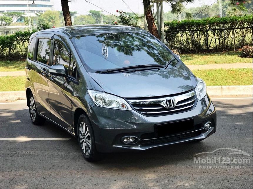 Honda freed 2013