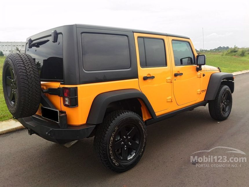 Jual Mobil  Wrangler Rubicon  2012 3 6 di DKI Jakarta  