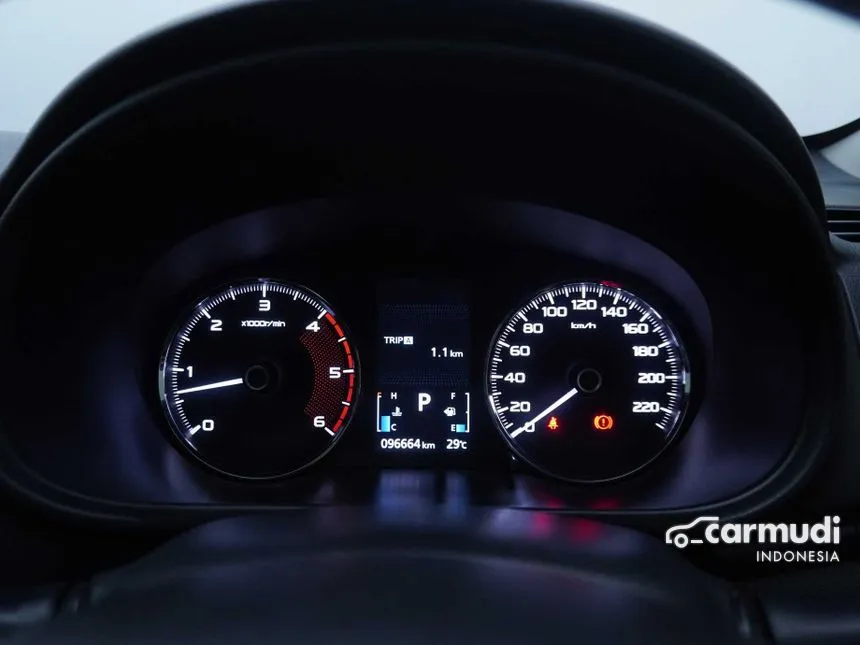 2016 Mitsubishi Pajero Sport Dakar SUV