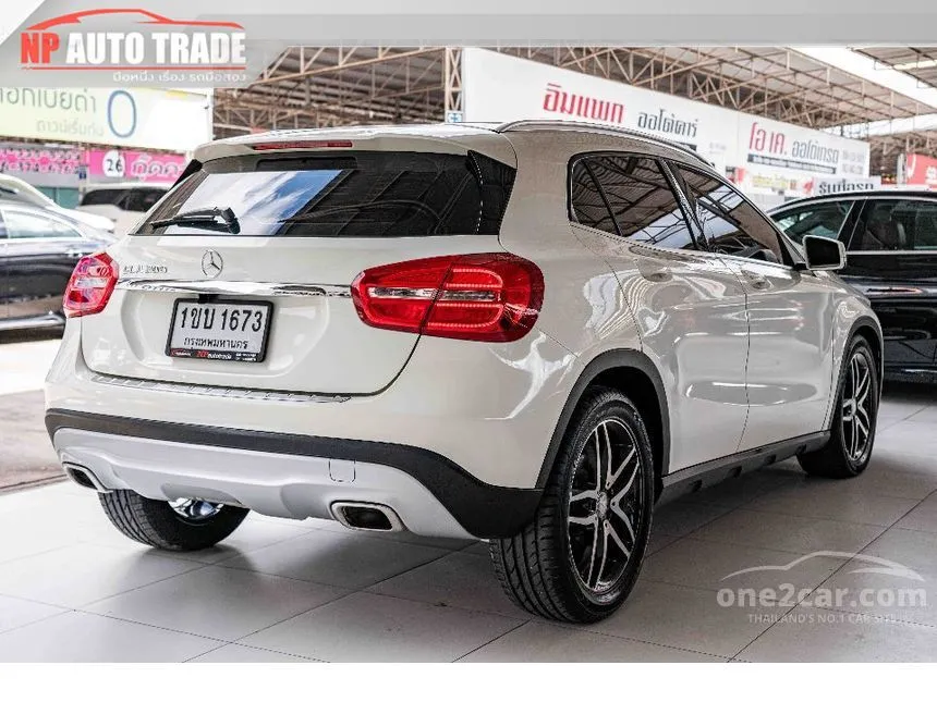 2015 Mercedes-Benz GLA200 Urban SUV