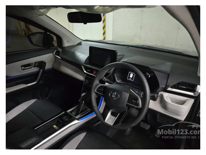 2025 Toyota Veloz Q (Premium Color) MPV