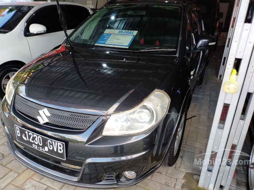 Jual Mobil  Suzuki SX4 2009 Cross Over  1 5 di Jawa  Tengah  