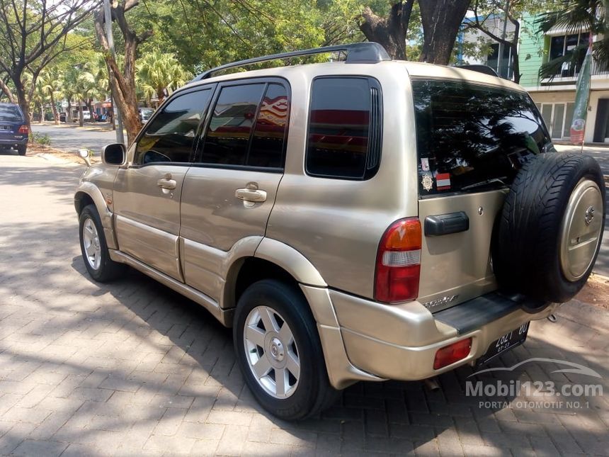 Jual Mobil Suzuki Escudo 2003 SQ 2.0 di DKI Jakarta 