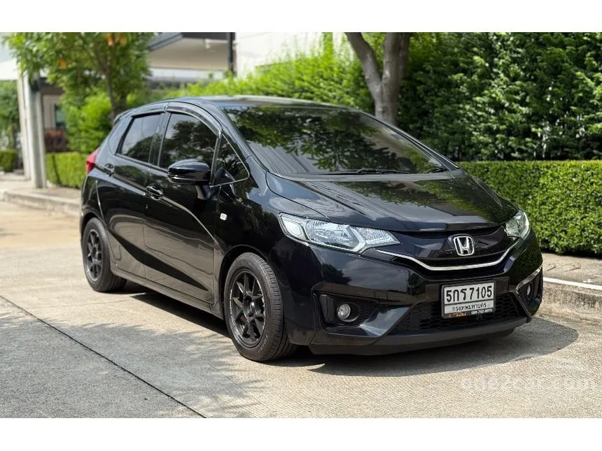 2016 Honda JAZZ V+ Hatchback
