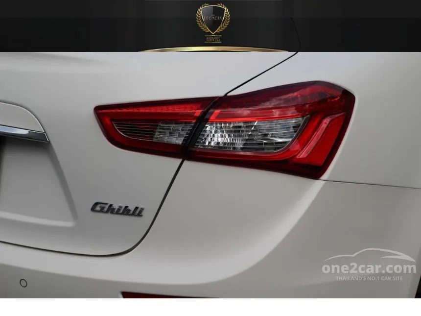2016 Maserati GHIBLI Sedan