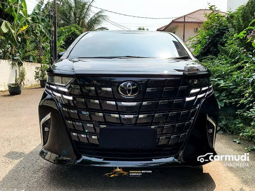 2024 Toyota Alphard HEV MPV