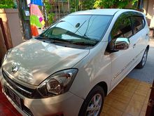 2015 Toyota Agya 998 G Hatchback