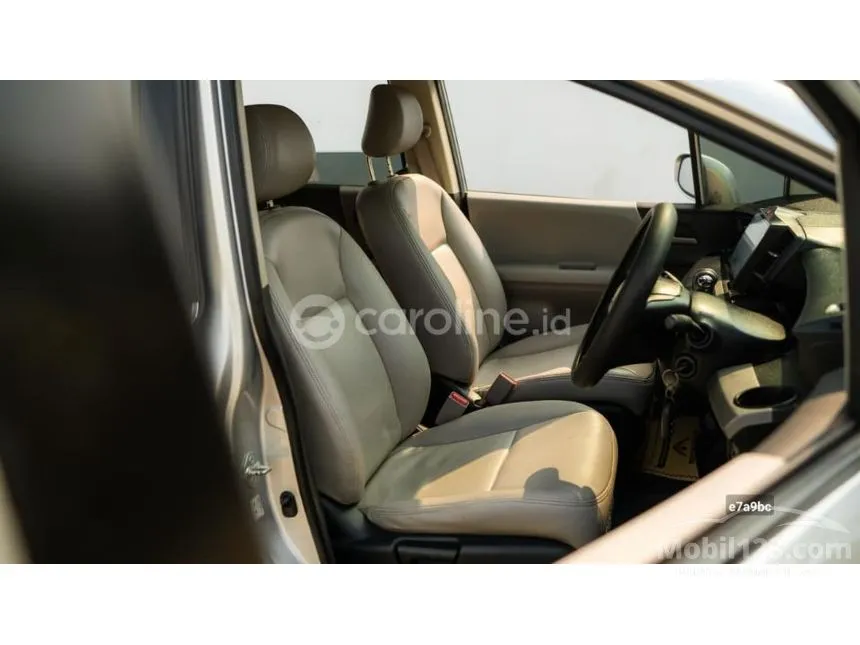 2011 Honda Freed Power Sliding Door MPV