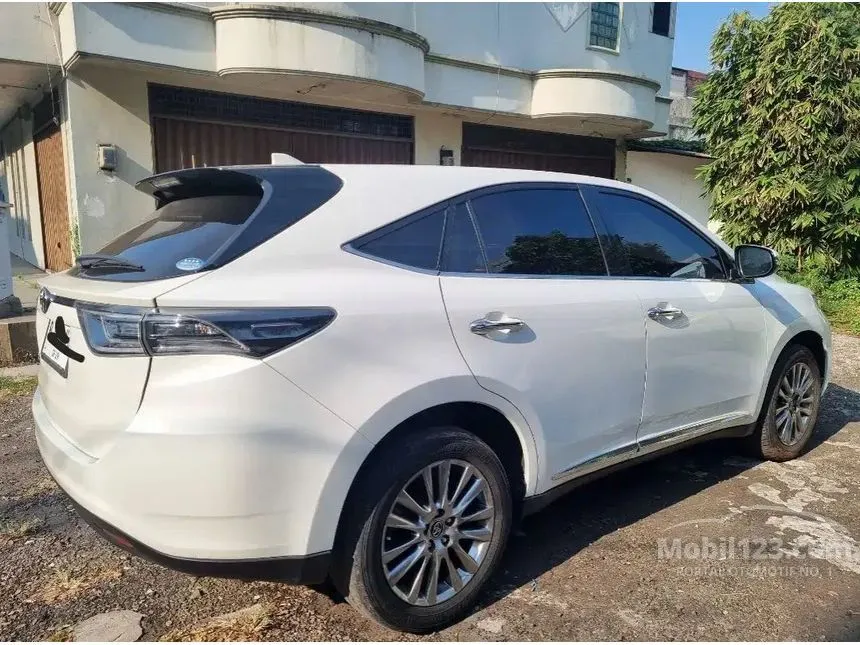 2014 Toyota Harrier SUV