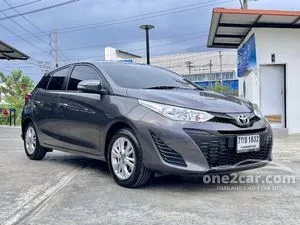 2017 Toyota YARIS 1.2 E Hatchback