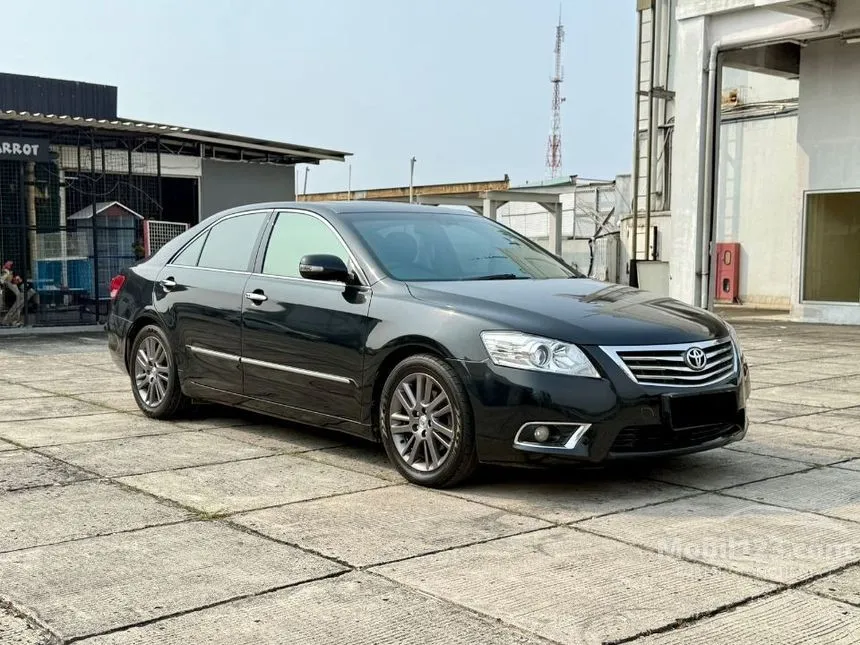 2010 Toyota Camry Q Sedan